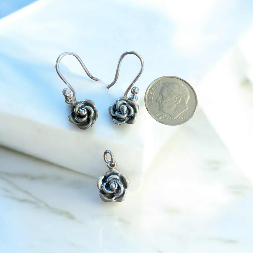Floral Silver 925 Earrings and Pendant Set